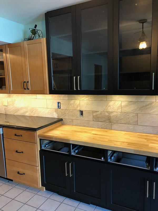 Designer Tile And Stone By Leslie Morton, IL